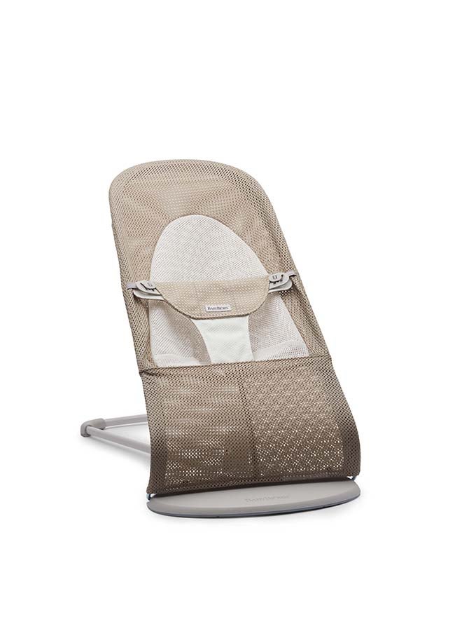 BABYBJORN هزاز توازن ناعم، شبكة، رمادي بيج / أبيض - Image 1